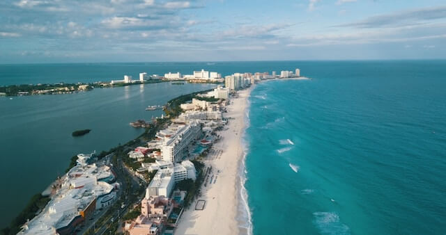 Cancún ciudad imagen aerea